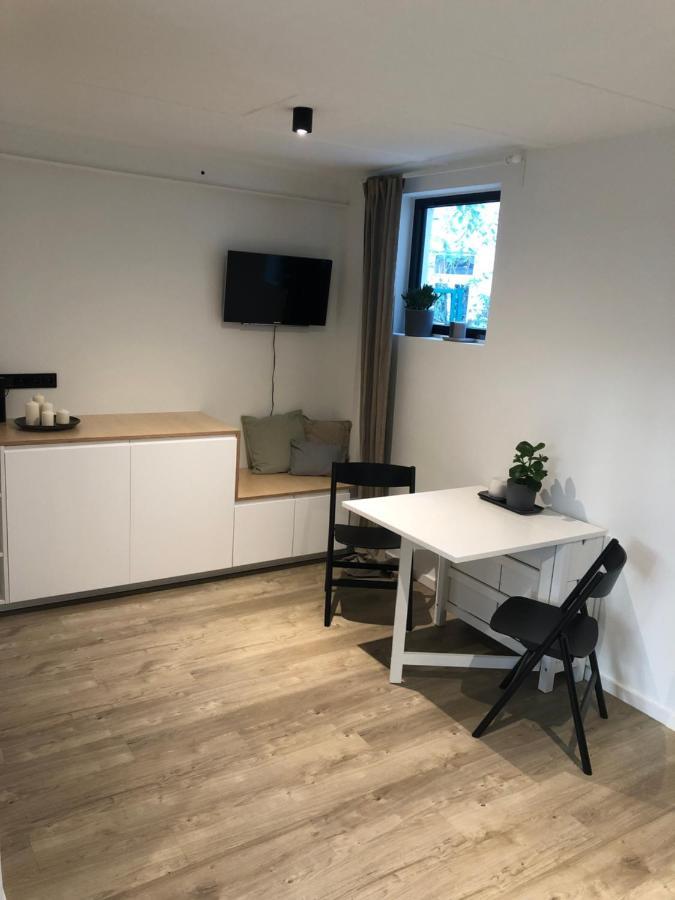 Bezaubernde Gastesuite Mit Terrasse Im Hinterhof Hamborg Eksteriør billede